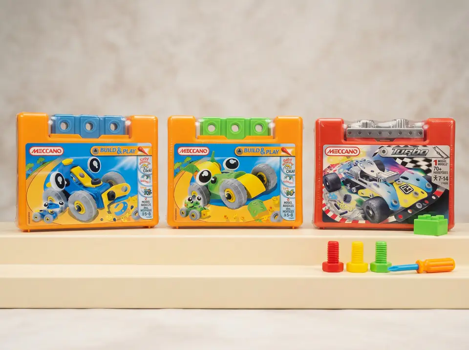 plastic mecano build and play 70+ 40 or 30