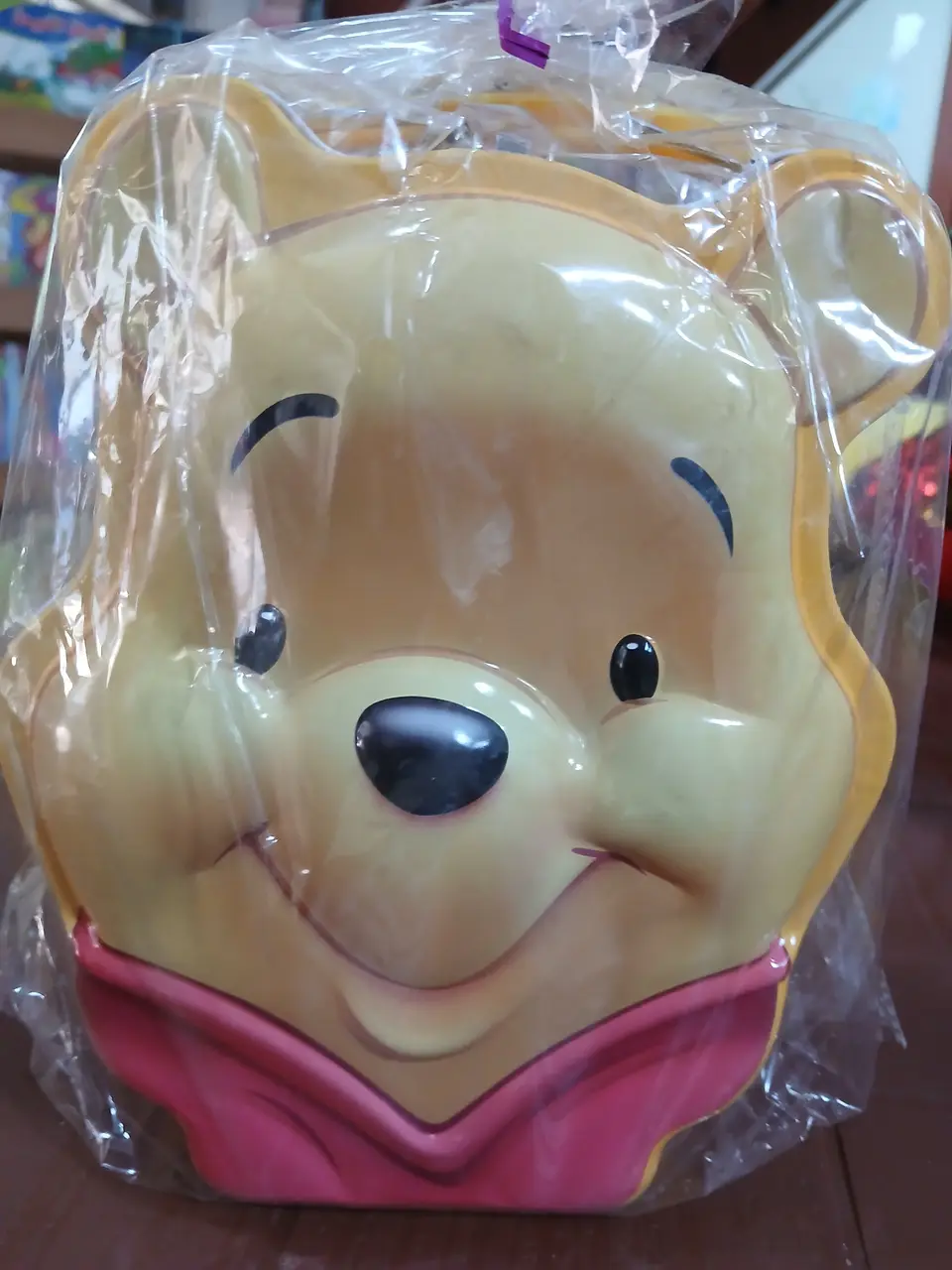 Coin bank (Winnie/Hello Kitty/Mickey), Winnie